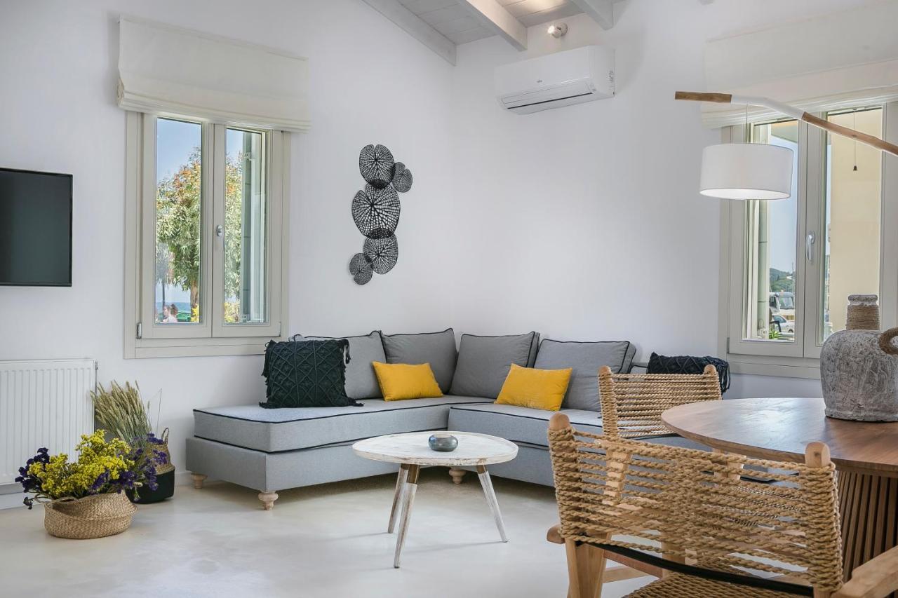 Olvio Living By The Sea Villa Sami  Buitenkant foto